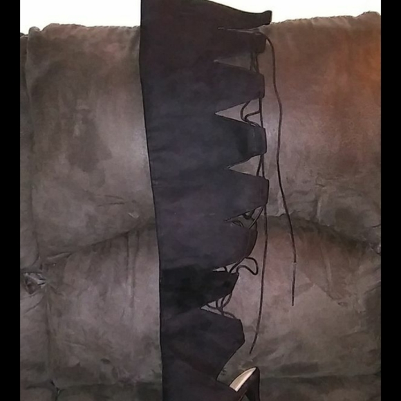 Boot - Picture 5 of 5